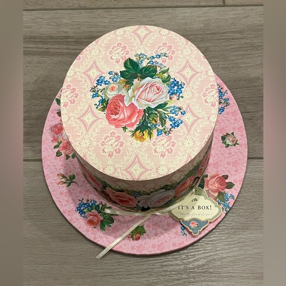 NWT Punch Studio Hardboard It's a Hat Box, Pink Blue Green Floral - Picture 1 of 4